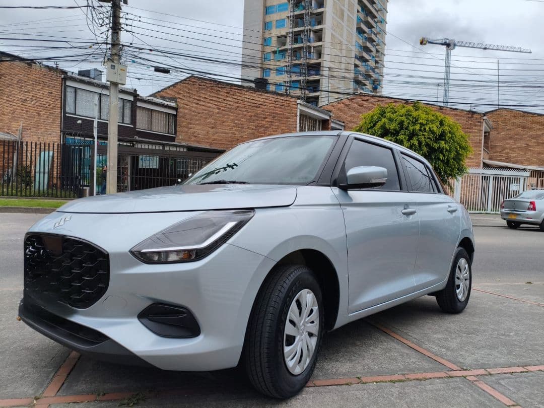 SUZUKI SWIFT HÍBRIDO MODELO 2027