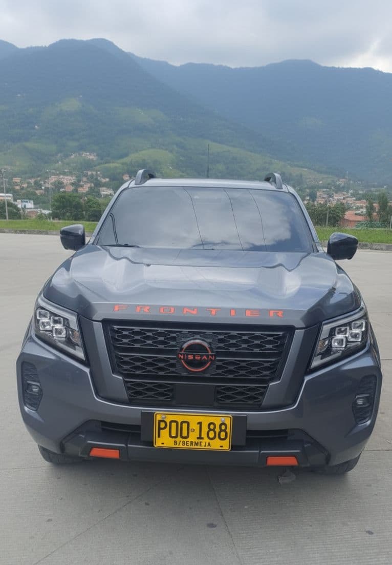NISSAN FRONTIER PRO-4X MODELO 2025 en alquiler en Bogotá, foto 4